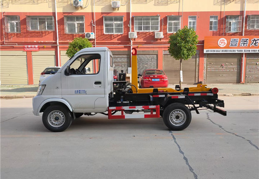 昌河3方拉臂式垃圾車(chē)圖片